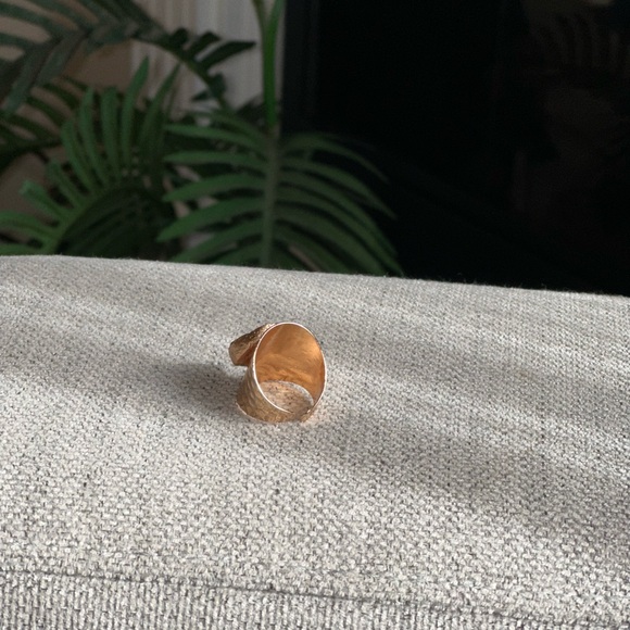 Luxury Natural Stone Adjustable Irregular Geode Gold-plated Ring - Picture 4 of 7